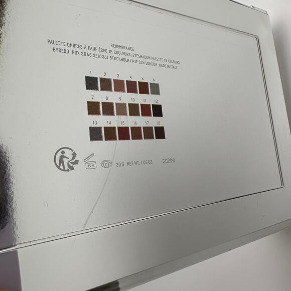 Byredo Remembrance Eyeshadow Palette Limited Edition 18 Shades Brand New Rare - Picture 16 of 16